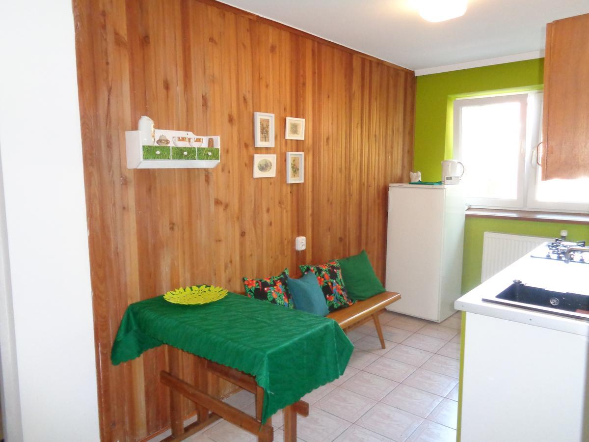 Uroczy Domek Z Ogrodem I Tarasem Myślenice Exteriör bild